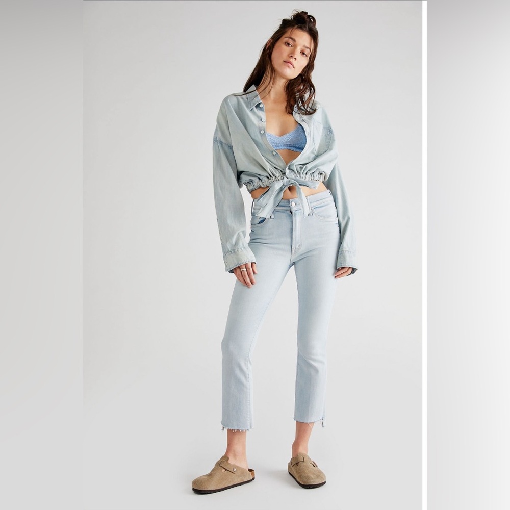 MOTHER Denim The Insider Crop Step Fray Jeans - Picture 2 of 6